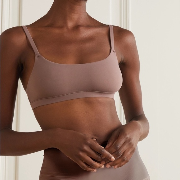 SKIMS Other - NWOT Skims Fits Everybody Scoop Neck Bralette